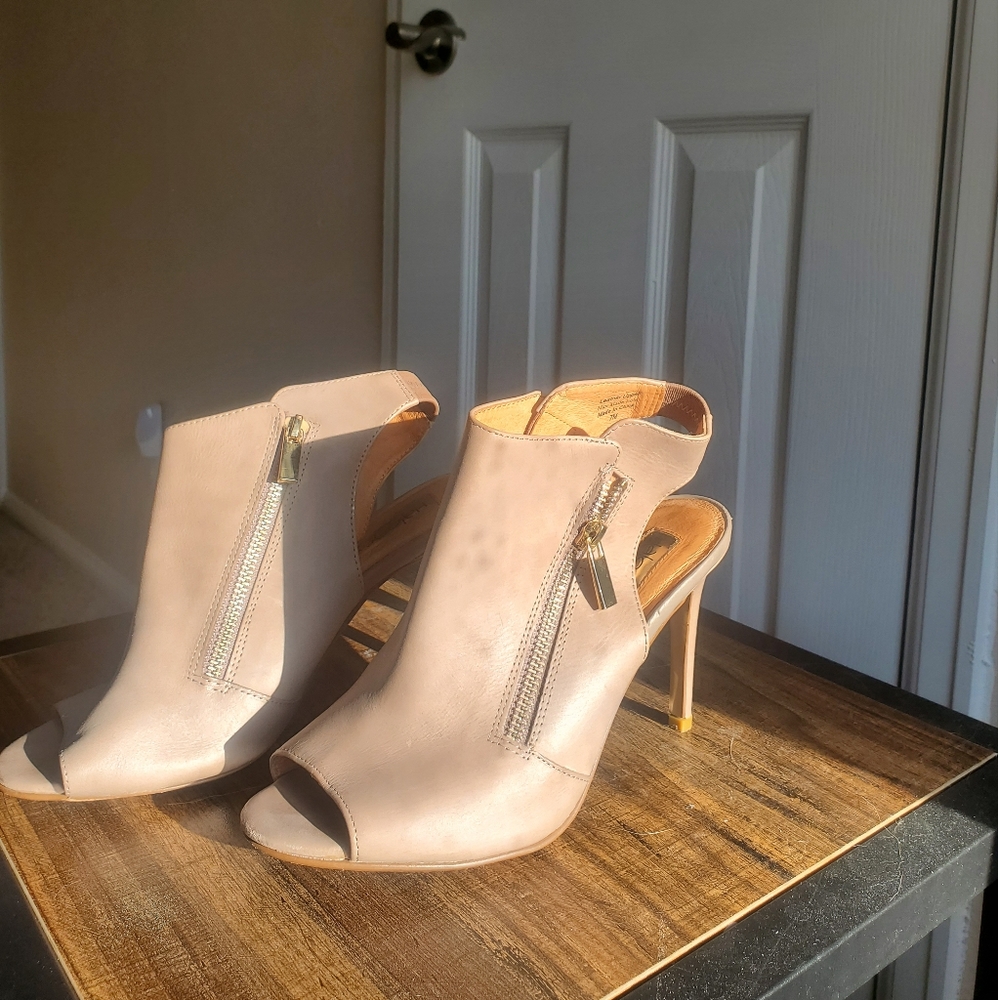 Halogen Boot Heels